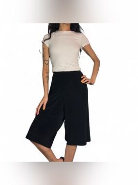Slinky Black Wide Leg Culotte/ Gaucho Capri Pants by Travelers by Chicos